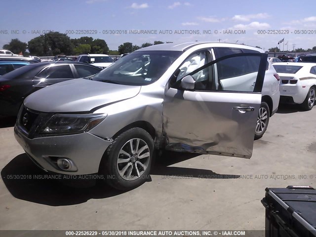 5N1AR2MN4DC680335 - 2013 NISSAN PATHFINDER S/SV/SL/PLATINUM 银色 照片 2