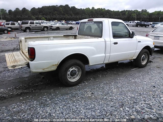 4F4YR12C3YTM31052 - 2000 MAZDA B2500 WHITE photo 4