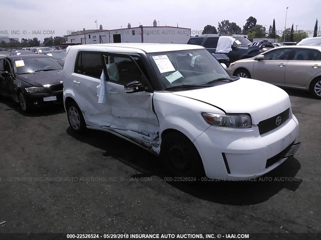 JTLKE50E581040507 - 2008 TOYOTA SCION XB WHITE photo 1