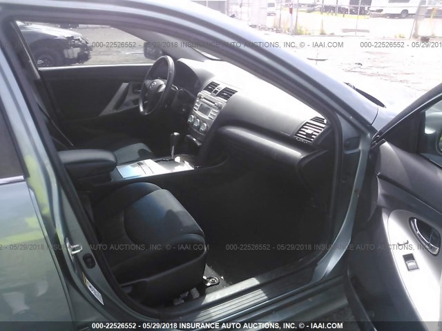 4T1BE46K19U822902 - 2009 TOYOTA CAMRY SE/LE/XLE 绿色 照片 5
