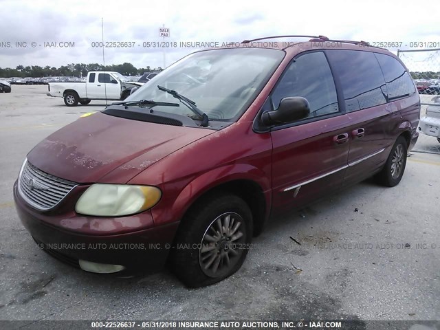 2C8GP64L52R531378 - 2002 CHRYSLER TOWN & COUNTRY LIMITED RED photo 2