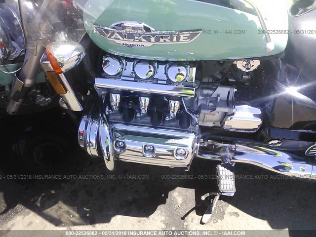 1HFSC3431WA100378 - 1998 HONDA GL1500 CT GREEN photo 9