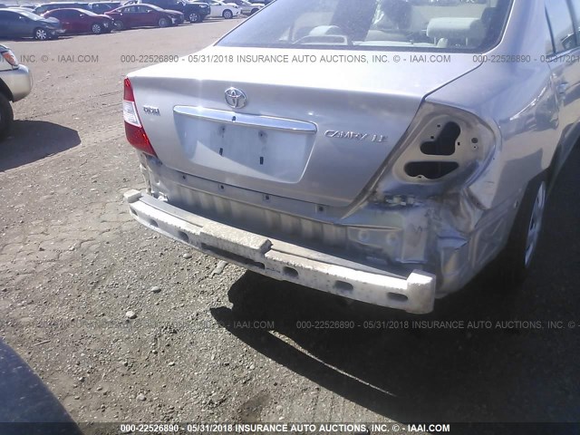 4T1BE32K94U854568 - 2004 TOYOTA CAMRY LE/XLE/SE ვერცხლისფერი ფოტო 6