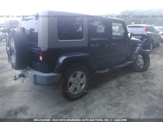 1J4GA59188L587184 - 2008 JEEP WRANGLER UNLIMITE SAHARA BLACK photo 4