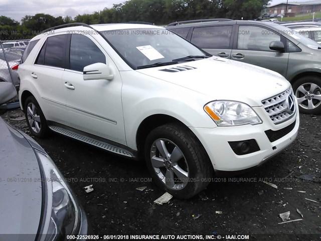 4JGBB8GB6BA712384 - 2011 MERCEDES-BENZ ML 350 4MATIC WHITE photo 1