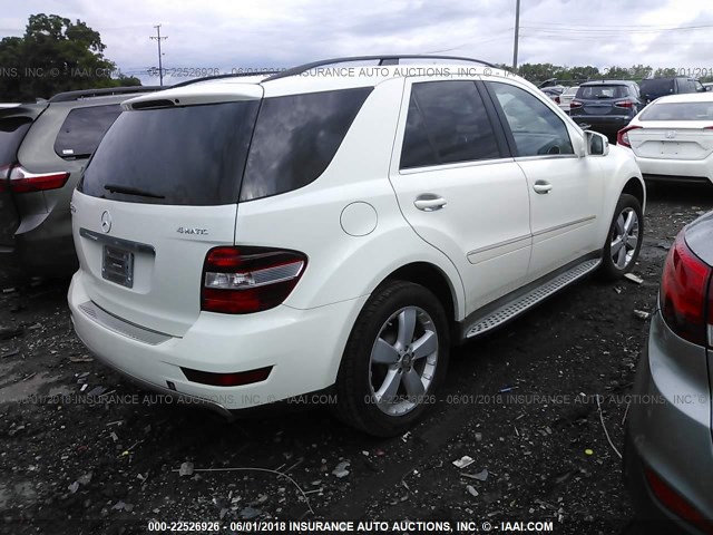 4JGBB8GB6BA712384 - 2011 MERCEDES-BENZ ML 350 4MATIC WHITE photo 4