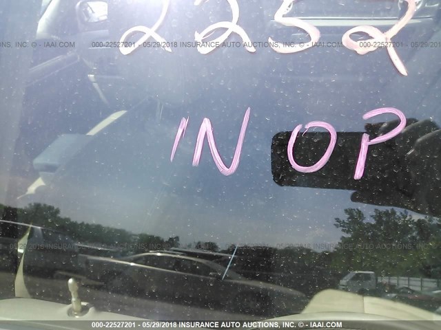 1LNHM81W63Y664197 - 2003 LINCOLN TOWN CAR EXECUTIVE GRAY photo 7