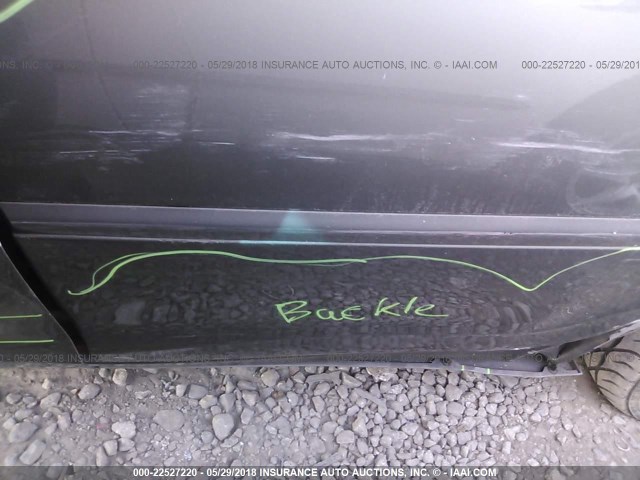 4T1BF30K95U617094 - 2005 TOYOTA CAMRY LE/XLE/SE ნაცრისფერი ფოტო 6