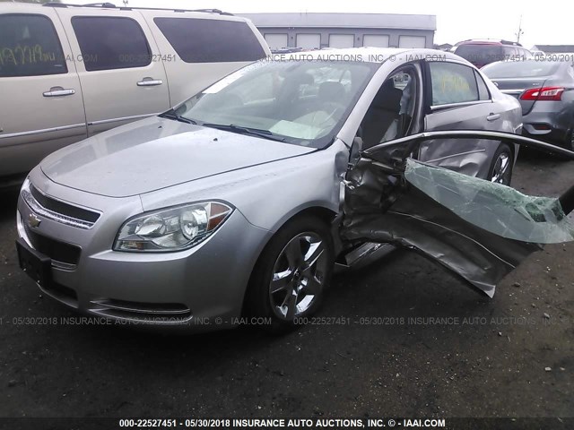 1G1ZH57B58F282058 - 2008 CHEVROLET MALIBU 1LT SILVER photo 2