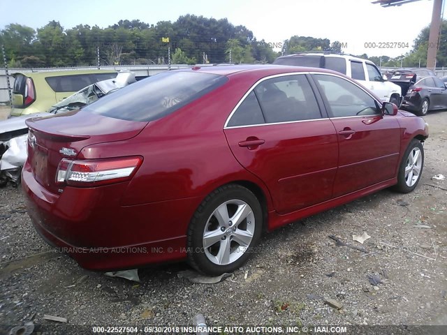 4T1BF3EKXAU025223 - 2010 TOYOTA CAMRY SE/LE/XLE RED photo 4