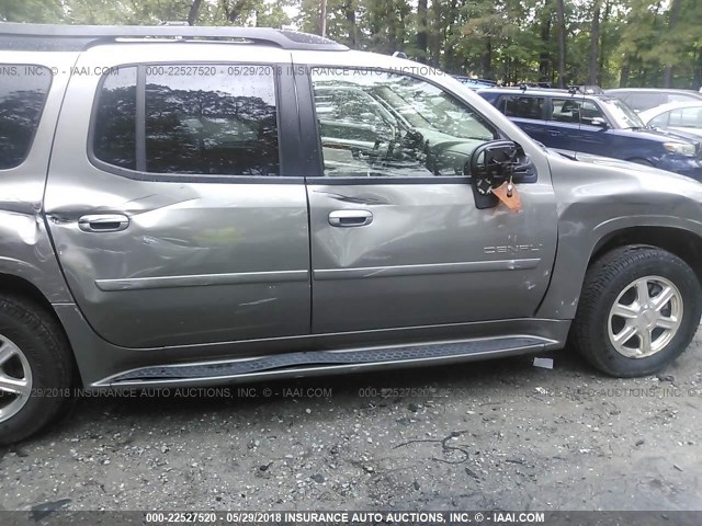 1GKET66M856194134 - 2005 GMC ENVOY DENALI XL GRAY photo 6