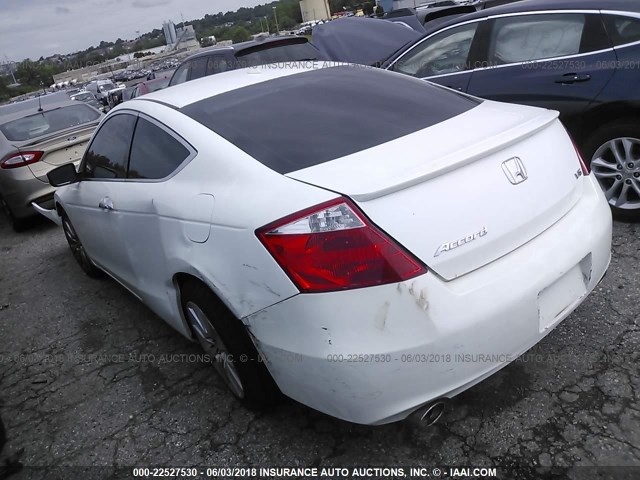 1HGCS22839A012061 - 2009 HONDA ACCORD EXL WHITE photo 3