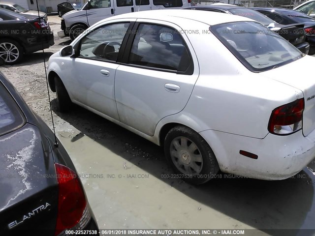 KL1TD52615B471108 - 2005 CHEVROLET AVEO LS WHITE photo 3