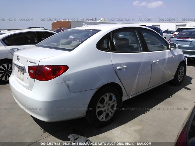 KMHDU4AD7AU853869 - 2010 HYUNDAI ELANTRA BLUE/GLS/SE WHITE photo 4