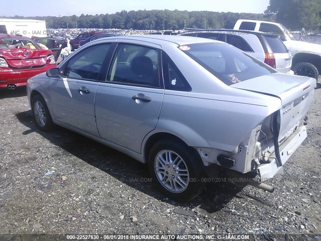 1FAFP34N17W166523 - 2007 FORD FOCUS ZX4/S/SE/SES SILVER photo 3