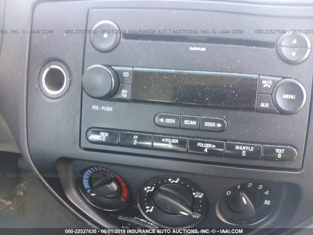 1FAFP34N17W166523 - 2007 FORD FOCUS ZX4/S/SE/SES 银色 照片 6