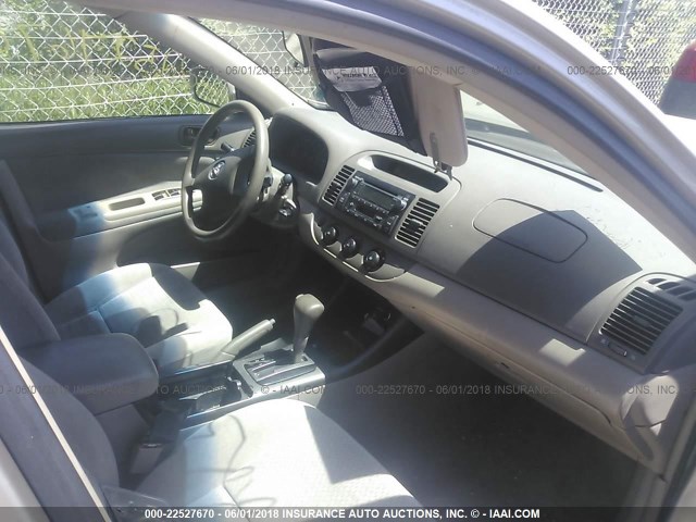 4T1BF32K03U059615 - 2003 TOYOTA CAMRY LE/XLE/SE Qızıl foto 5