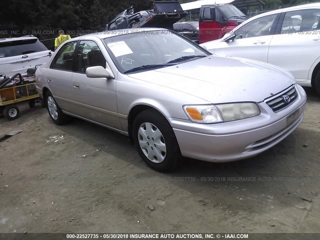 4T1BG22KX1U068102 - 2001 TOYOTA CAMRY CE/LE/XLE ბეჟი ფოტო 1