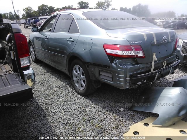 4T1BF3EK2BU642214 - 2011 TOYOTA CAMRY SE/LE/XLE GREEN photo 3