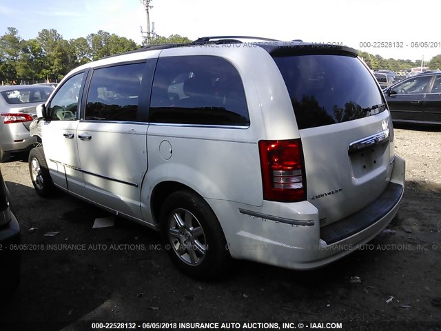 2A4RR5D12AR421328 - 2010 CHRYSLER TOWN & COUNTRY TOURING WHITE photo 3