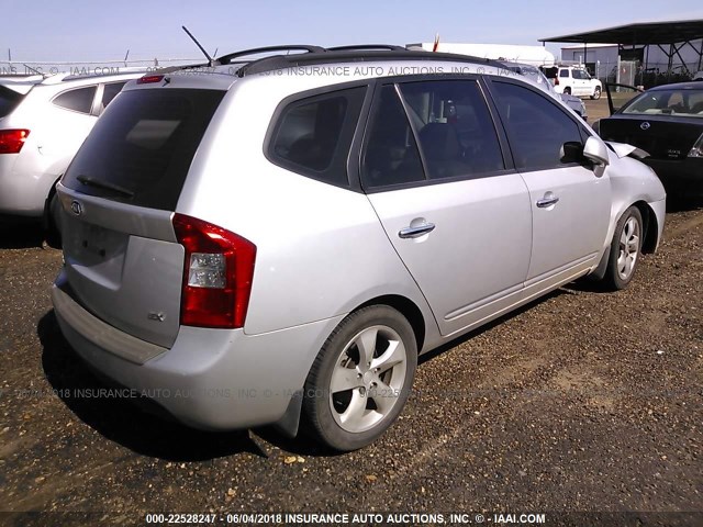 KNAFG525087171245 - 2008 KIA RONDO LX/EX SILVER photo 4