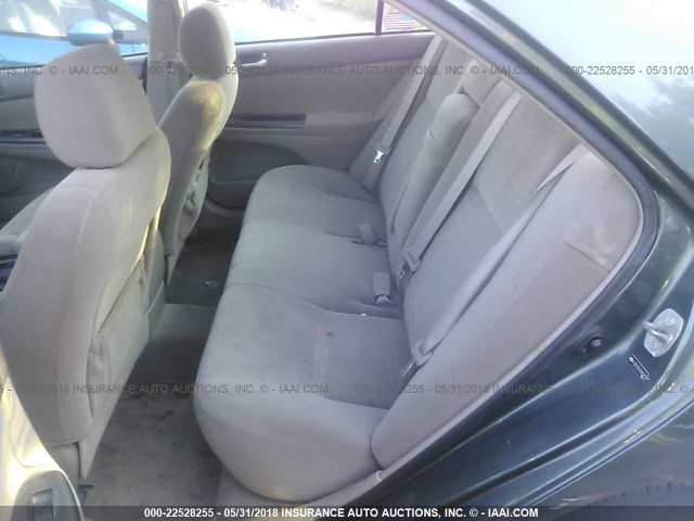 4T1BE32K25U065471 - 2005 TOYOTA CAMRY LE/XLE/SE მწვანე ფოტო 8
