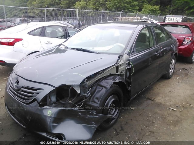 4T1BE46K08U790460 - 2008 TOYOTA CAMRY CE/LE/XLE/SE GRAY photo 2