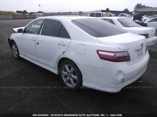 4T1BE46K48U771166 - 2008 TOYOTA CAMRY CE/LE/XLE/SE WHITE photo 3