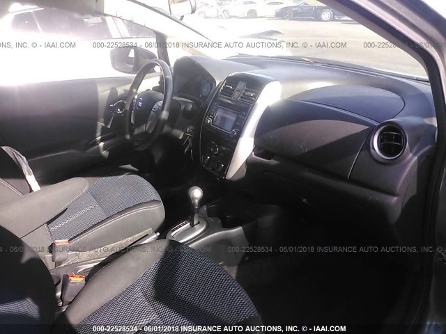 3N1CE2CP0GL357343 - 2016 NISSAN VERSA NOTE S/S PLUS/SV/SL/SR GRAY photo 5
