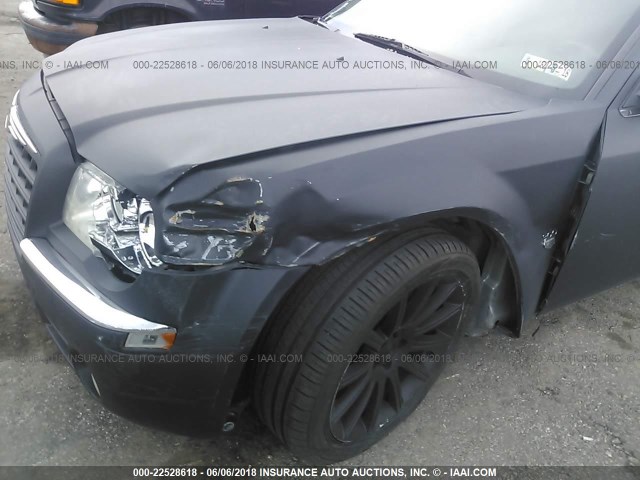 2C3LA63H57H774821 - 2007 CHRYSLER 300C BLACK photo 6