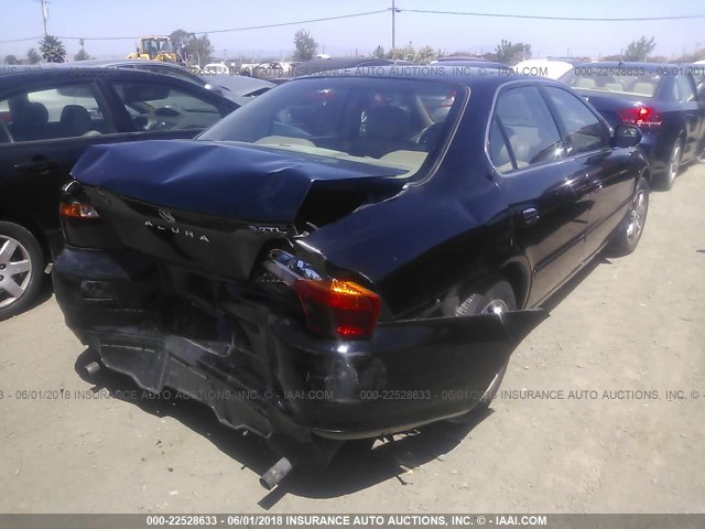 19UUA5669YA025736 - 2000 ACURA 3.2TL BLACK photo 4