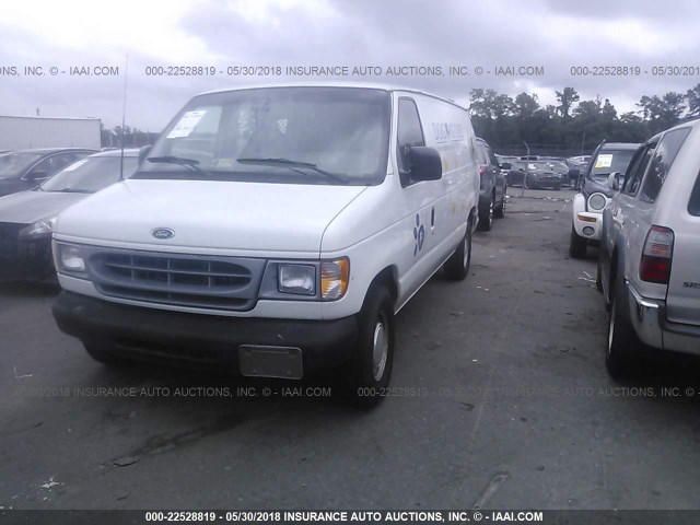 1FTRE142X1HA74653 - 2001 FORD ECONOLINE E150 VAN WHITE photo 2