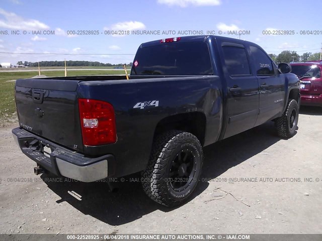 2GCEK13M971530471 - 2007 CHEVROLET SILVERADO K1500 CREW CAB BLUE photo 4