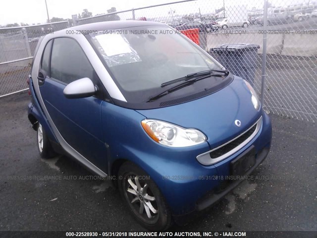 WMEEJ31XX8K196000 - 2008 SMART FORTWO PURE/PASSION BLUE photo 1
