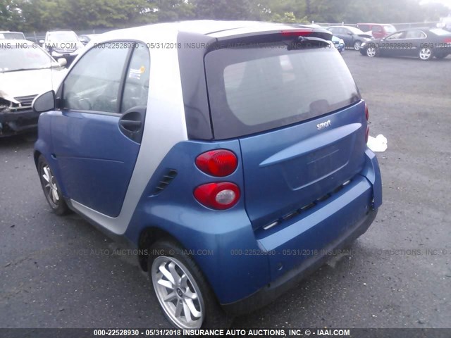 WMEEJ31XX8K196000 - 2008 SMART FORTWO PURE/PASSION BLUE photo 3