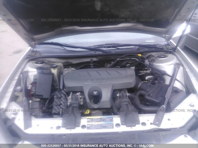 2G2WP582581137819 - 2008 PONTIAC GRAND PRIX SILVER photo 10