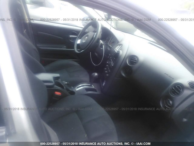 2G2WP582581137819 - 2008 PONTIAC GRAND PRIX SILVER photo 5