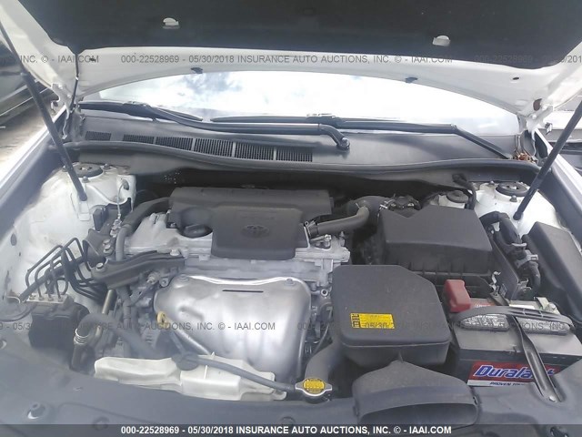 4T1BF1FK9EU842224 - 2014 TOYOTA CAMRY L/SE/LE/XLE 白色 照片 10