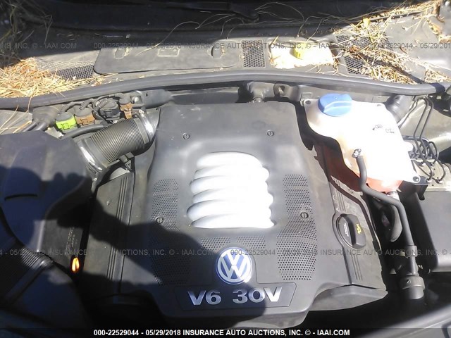 WVWRH63B63P397578 - 2003 VOLKSWAGEN PASSAT GLX 灰色 照片 10