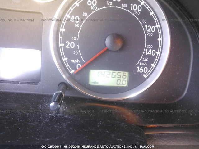 WVWRH63B63P397578 - 2003 VOLKSWAGEN PASSAT GLX 灰色 照片 7