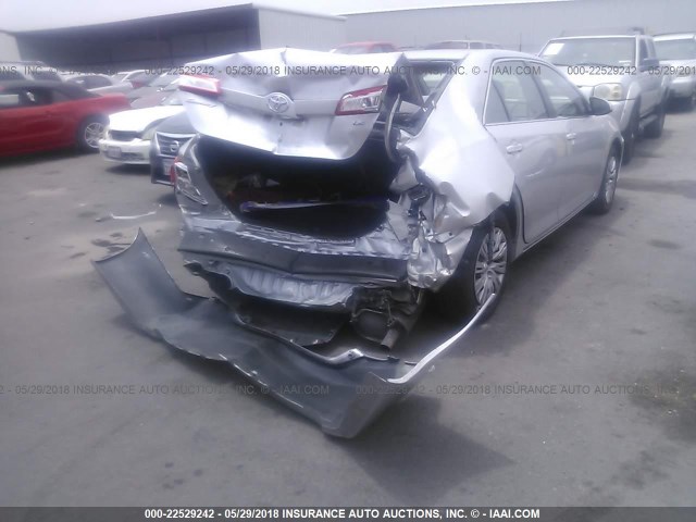 4T4BF1FK1CR229713 - 2012 TOYOTA CAMRY SE/LE/XLE SILVER photo 4