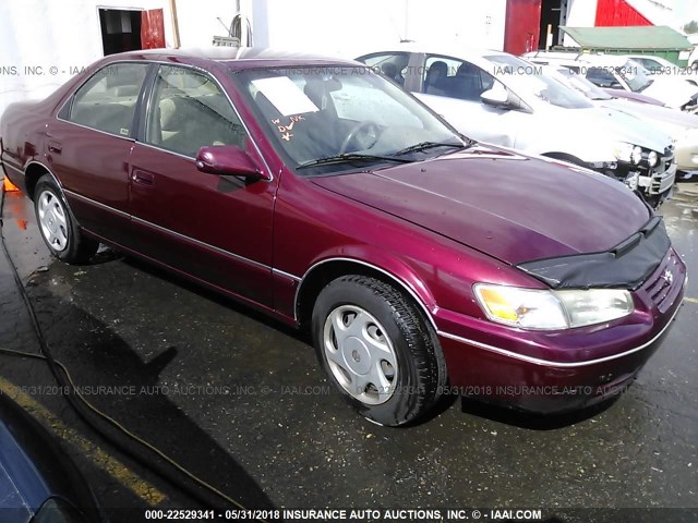 JT2BF22KXV0033069 - 1997 TOYOTA CAMRY LE/XLE BURGUNDY photo 1