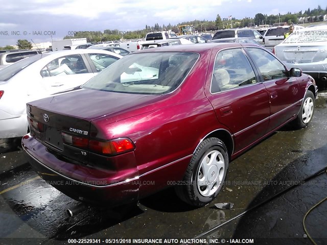 JT2BF22KXV0033069 - 1997 TOYOTA CAMRY LE/XLE BURGUNDY photo 4