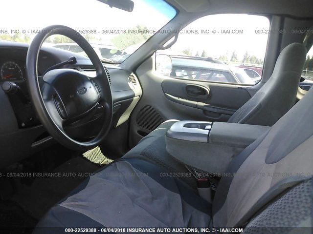 1FTRX18L6XKB32279 - 1999 FORD F150 ლურჯი ფოტო 5