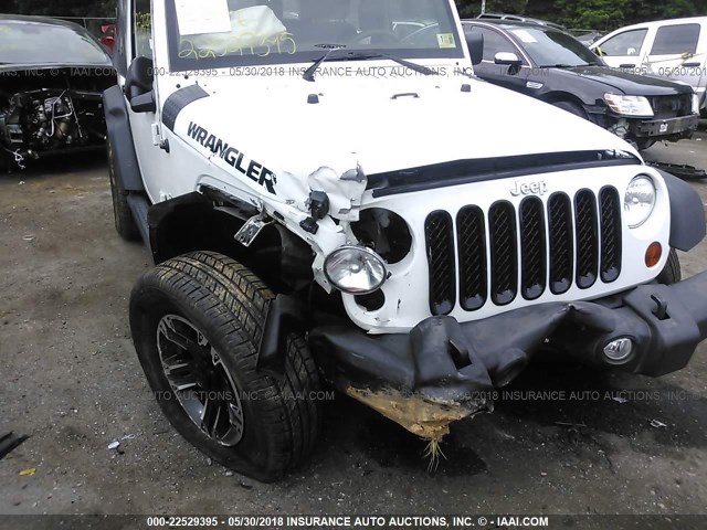 1C4AJWAG1DL501838 - 2013 JEEP WRANGLER SPORT WHITE photo 6