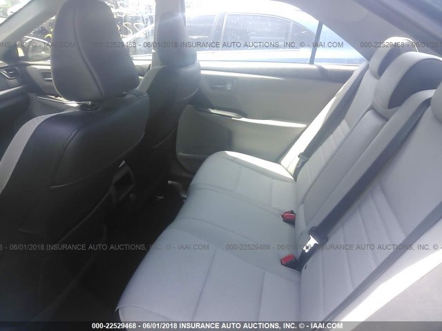 4T1BF1FK1GU152728 - 2016 TOYOTA CAMRY LE/XLE/SE/XSE 深蓝色 照片 8