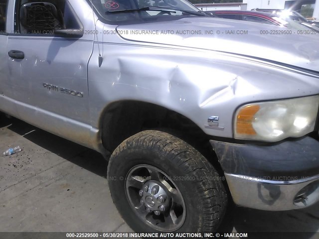 3D7KU28C03G713574 - 2003 DODGE RAM 2500 ST/SLT 银色 照片 6