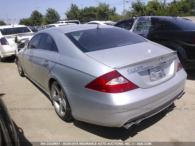 WDDDJ76X46A044524 - 2006 MERCEDES-BENZ CLS 55 AMG SILVER photo 3