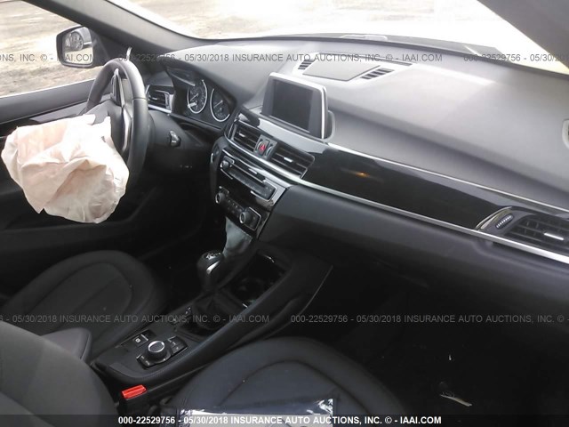 WBXHT3C30H5F80274 - 2017 BMW X1 XDRIVE28I 黑色 照片 5