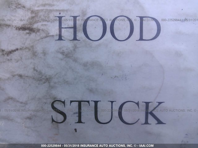 4T1BE32K25U978747 - 2005 TOYOTA CAMRY LE/XLE/SE ნაცრისფერი ფოტო 10